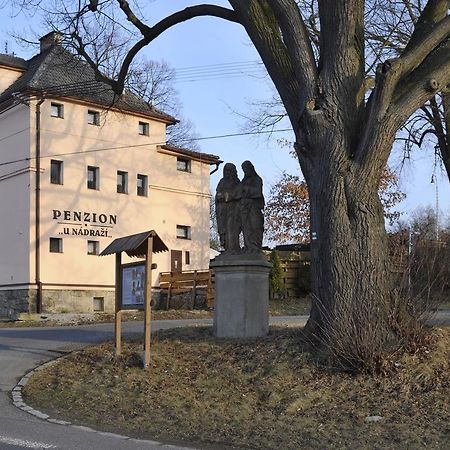 Penzion "U Nadrazi" Horšovský Týn 外观 照片